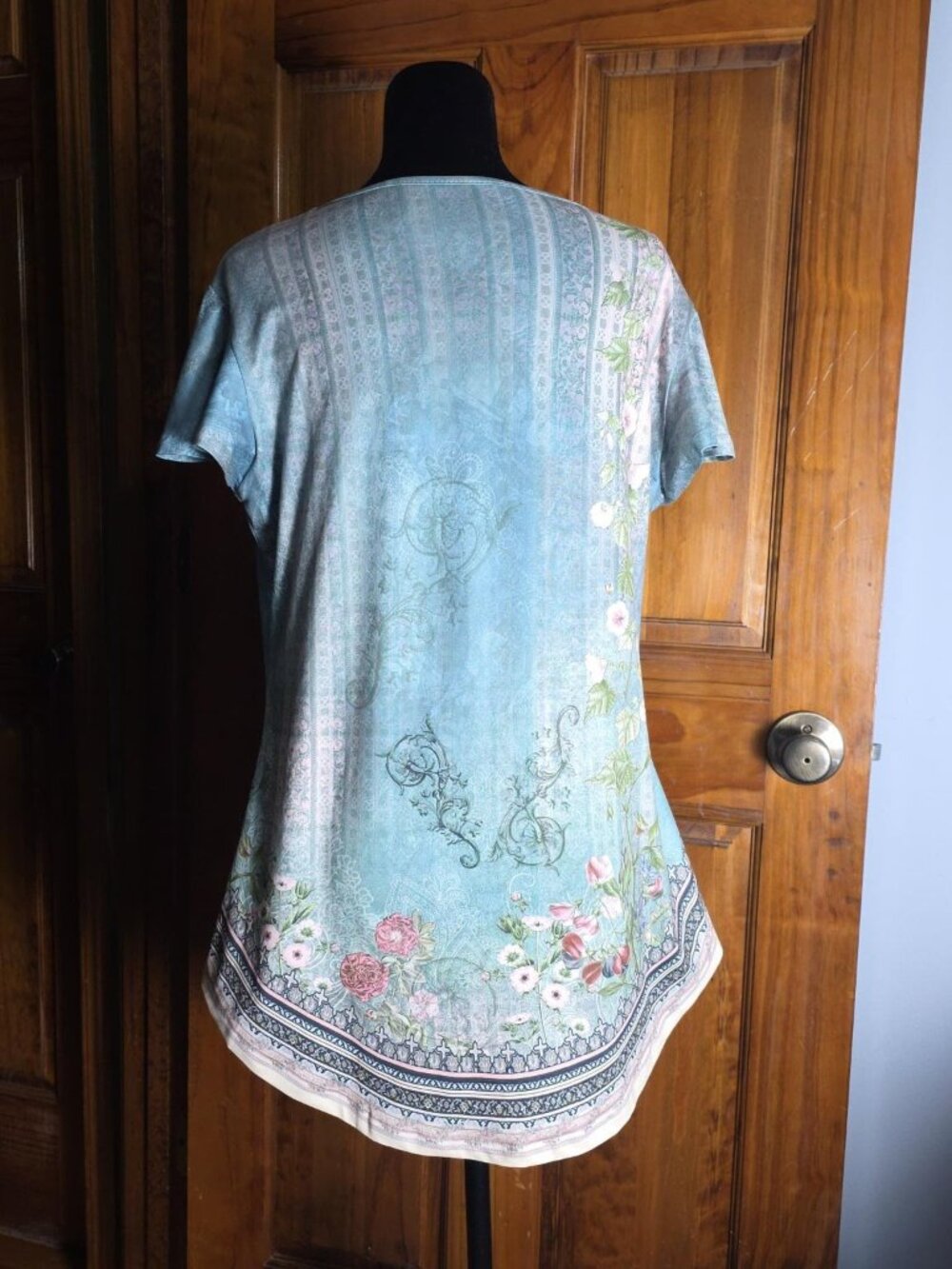 Womens Ruffle Sleeve Tunic Top, Size Large, - Picture 2 of 9